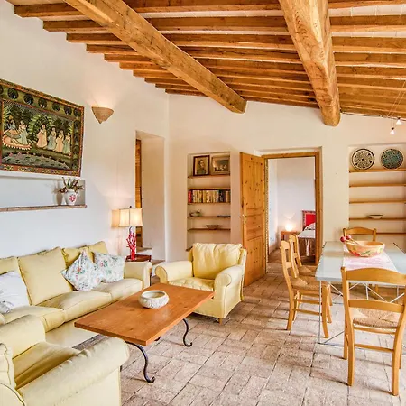 Casa Quercia Piccola Tatil Evi *